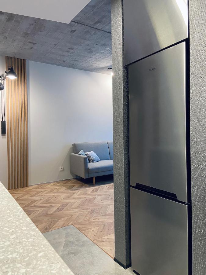 Апартаменты Loftowe M Apartament Poleska Ченстохова Экстерьер фото